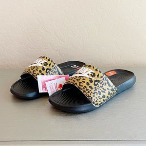 New Nike Sandals 6 Victori One Strap Chutney Tan White Black Animal Print Slides